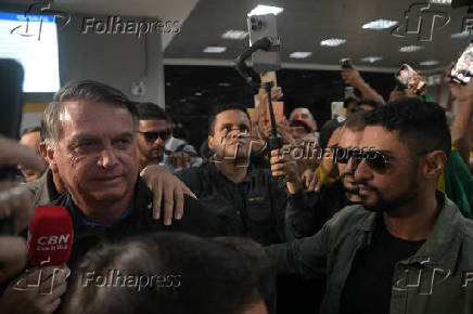 Bolsonaro visita o Parana