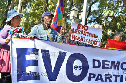 FILE PHOTO: Supporters of Bolivia's former President Evo Morales protest electoral ban, in Cochabamba