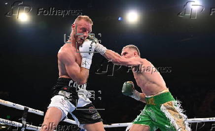 Boxing - Conor Wallace vs Dylan Colin