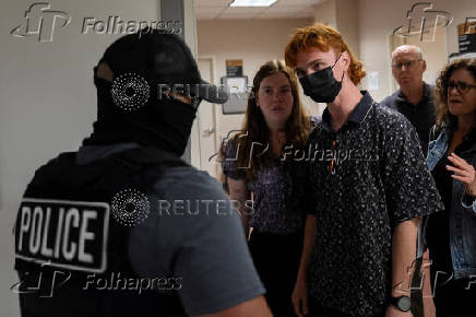 U.S. federal immigration officers at immigration court in New York