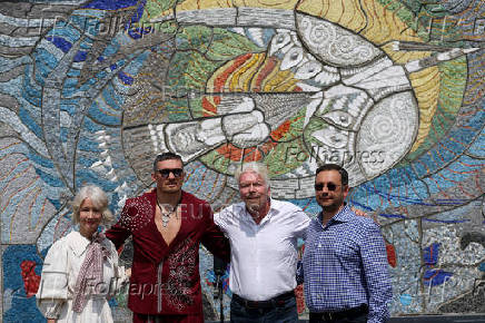 Heavyweight Champion Oleksandr Usyk Launches a Fundraiser for the rebuilding of apartment buildings in Ukraine