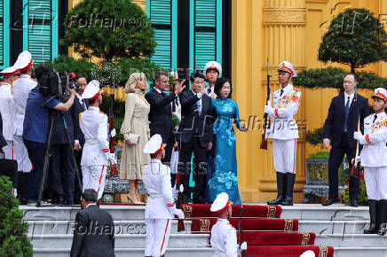 French President Macron visits Vietnam