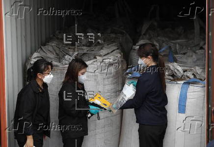 Thai customs seize over 700 tons of illegal imports, hazardous waste