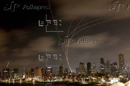 Iranian ballistic missile attack on Tel Aviv