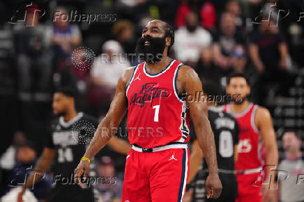 NBA: San Antonio Spurs at Los Angeles Clippers