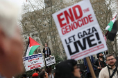 Protesters gather to call for the release of Mahmoud Khalil, in Manhattan