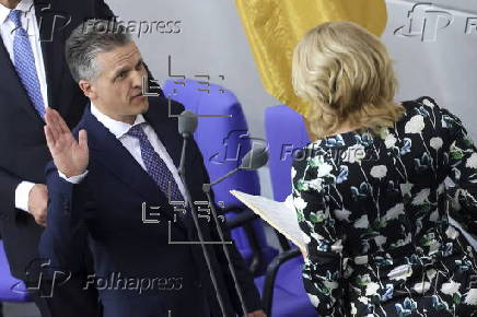 German Chancellor Merz and cabinet members sworn into office at Bundestag