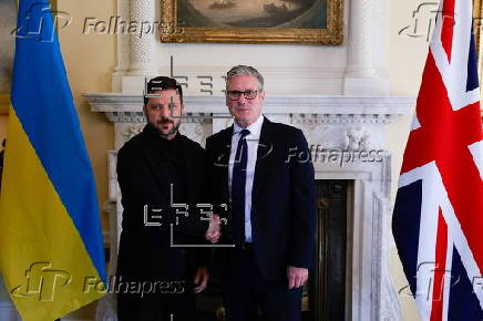 Ukrainian President Volodymyr Zelensky visits London