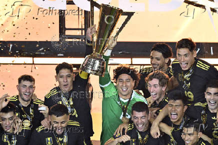 Soccer: Concacaf Gold Cup-Final-Mexico at USA