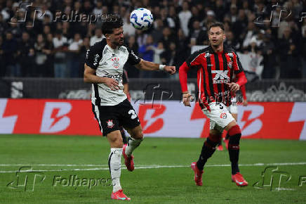 Corinthians e Vitória pelo Campeonato Brasileiro