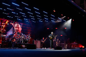 DAVE MATTHEWS BAND