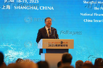 Chen Jining, Secretary of the Chinese Communist Party Shanghai Municipal Committee, speaks during Lujiazui Forum 2025 in Shanghai