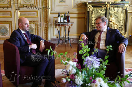 French and German foreign ministers meet in Paris