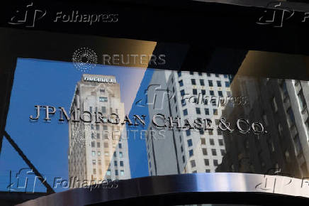 FILE PHOTO: JPMorgan Chase Bank in New York