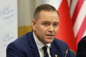 Polish presidential candidate Nawrocki meets with AmCham members in Warsaw