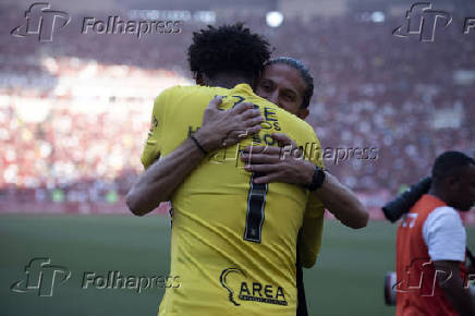 Partida entre Flamengo x Corinthians no Maracanã.