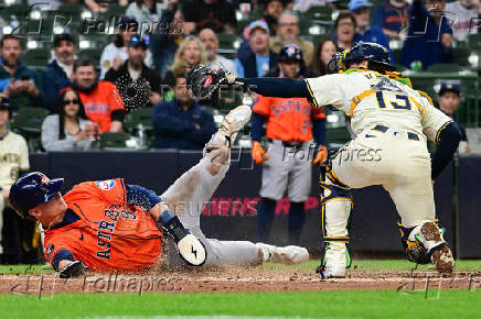 MLB: Houston Astros at Milwaukee Brewers