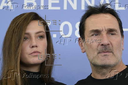 Chien 51 Photocall - 82nd Venice Film Festival