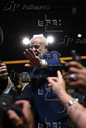 Lula da Silva evalúa dos años de gobierno en Brasil