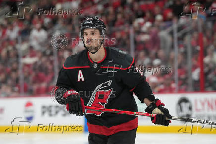 NHL: Stanley Cup Playoffs-Florida Panthers at Carolina Hurricanes