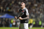 Partida entre Vasco e Melgar pela Copa Sul-Americana 2025.