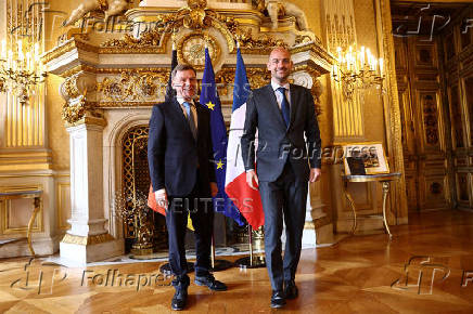 French and German foreign ministers meet in Paris