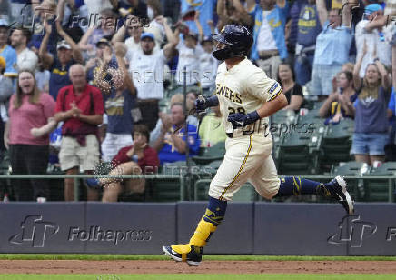 MLB: Los Angeles Dodgers at Milwaukee Brewers