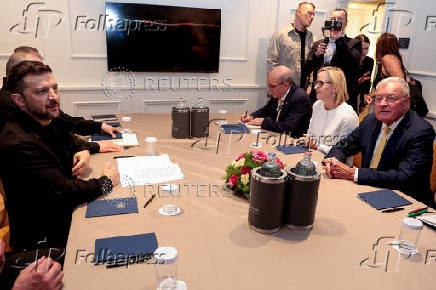 Ukrainian President Zelenskiy and U.S. Special Envoy for Ukraine Kellogg meet in Rome