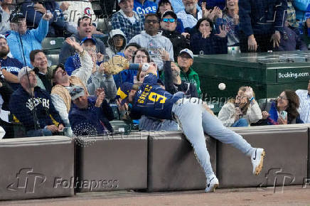 MLB: Playoffs-Milwaukee Brewers at Chicago Cubs