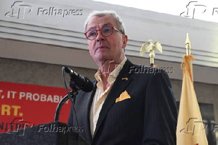Irmandade de engenheiros de locomotivas e líderes sindicais de trens anunciam greve no transporte público de Nova Jersey