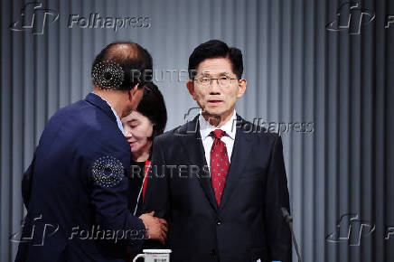 South Korea presidential debate on demographics, climate change