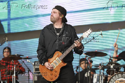 Show da banda marcão britto e thiago castanho, charlie brown jr. No festival best of blues and rock