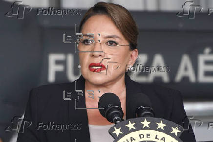 Presidenta hondureña destaca papel de Fuerza Aérea en defensa nacional y momentos críticos
