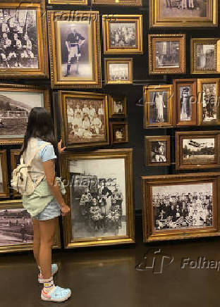 Visitantes no Museu do Futebol em São Paulo