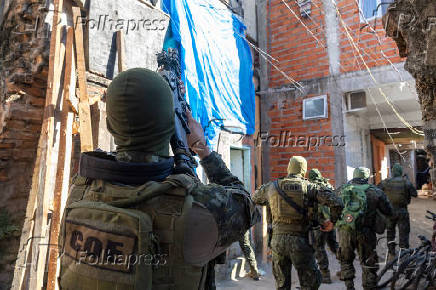Operação na favela do Moinho, região central de São Paulo (SP)