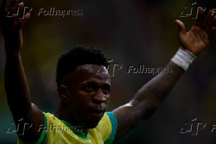 Partida entre Brasil e Colômbia pelas Eliminatórias da Copa