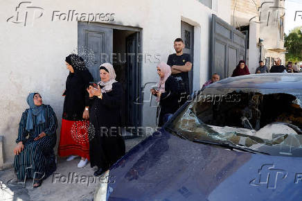 Israeli settlers attack in Qaryout near Nablus