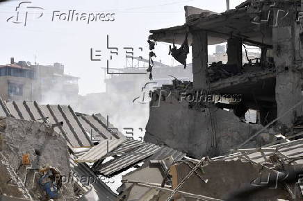 Israel carries out renewed airstrikes on southern Beirut neighborhood