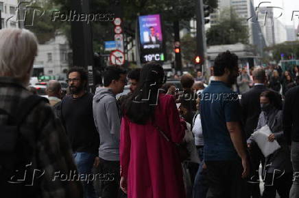 Tarde fria na Av. Paulista - SP
