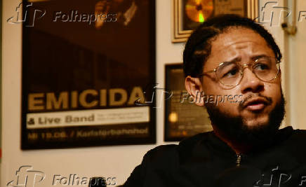 Retrato do rapper Emicida