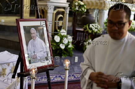 Pope Francis dies at the age of 88