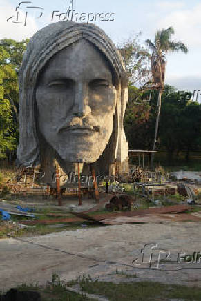 Obra do maior Cristo do mundo suspensa