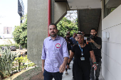 Chegada de Guilherme Boulos para sabatina Folha, UOL e RedeTV