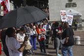 Protesto dos servidores municipais em frente a Prefeitura de São Paulo
