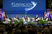 Encuentro en Oviedo para analizar el escenario de guerra comercial, la evolución de la ciberseguridad y los riesgos que conlleva la inteligencia artificial