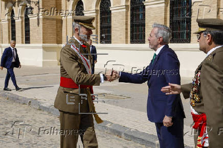 El rey preside la entrega de Reales Despachos y nombramientos de los nuevos oficiales del Ejército de Tierra y de la Guardia Civil