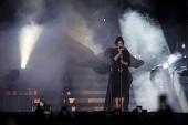 A cantora Lana Del Rey durante seu show no festival Mita, no vale do Anhangabaú