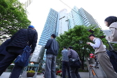 Ex-President Yoon's private residence raided