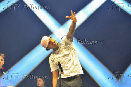 Livinho no último show da noite Fenachim