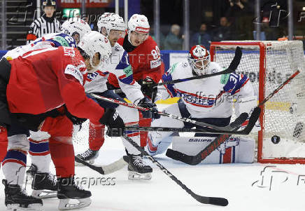 IIHF World Championships - Group B - Switzerland v Norway